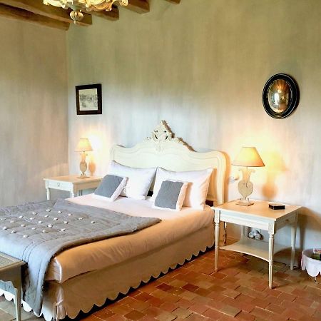 Les Volets Bleus Bed and Breakfast Arcangues Exteriör bild